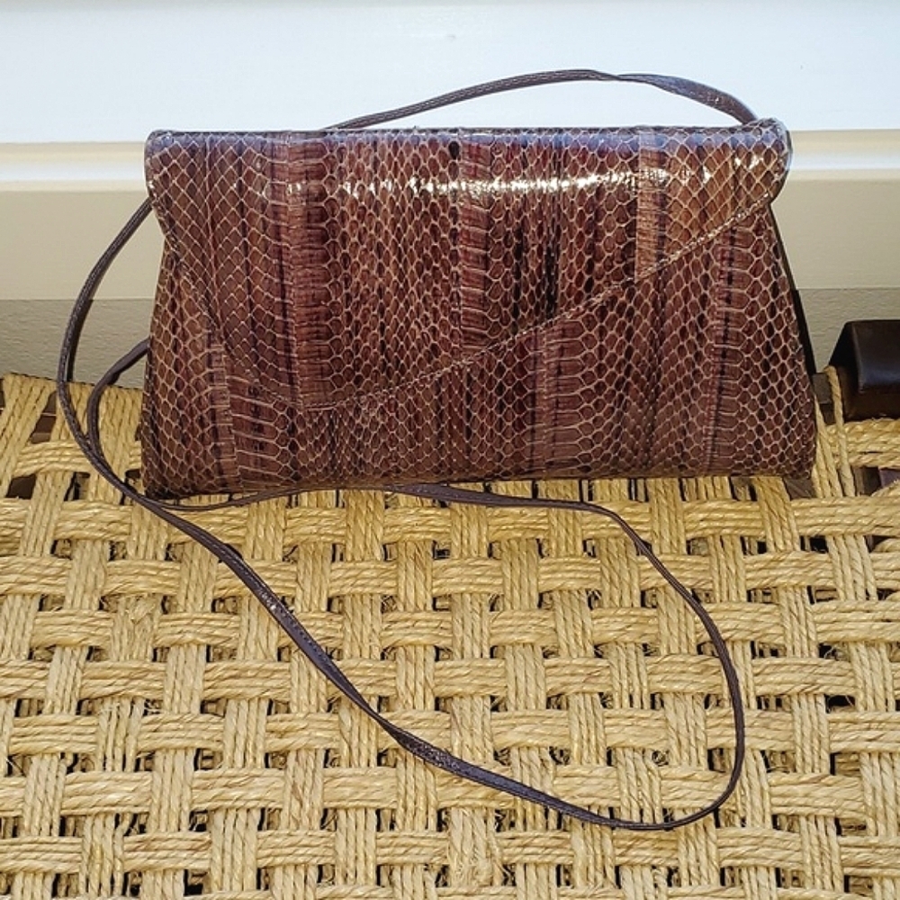 Vtg J.Reneé Snakeskin Embossed Crossbody Bag